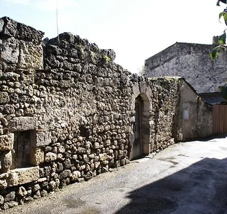 Πανσιόν In The Heart Of Artists's House Espiens